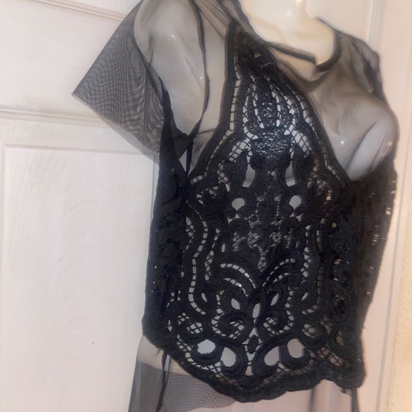 ZARA TOP SIZE L - Picture 2 of 6